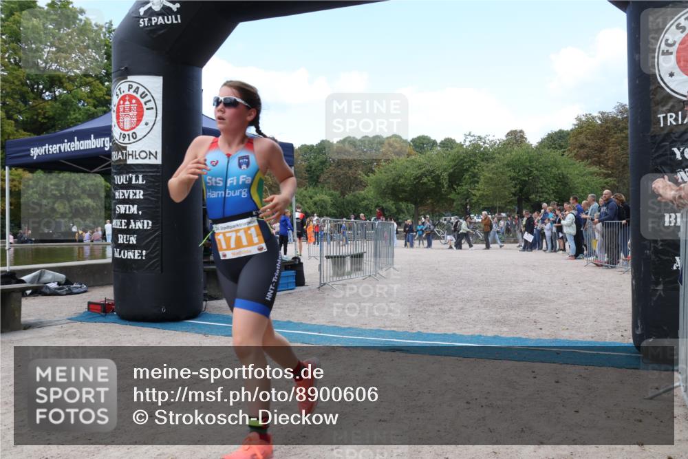 14.09.2025 - Stadtparktriathlon Strokosch-Dieckow http://msf.ph/oto/8900606 14.09.2025 14:38:58 Ziel 1711, 1716, 1754, 1755, 1771 meine-sportfotos.de