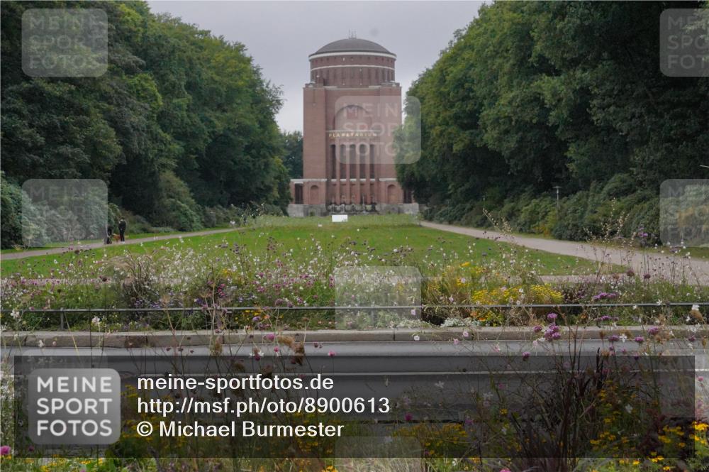 14.09.2025 - Stadtparktriathlon Michael Burmester http://msf.ph/oto/8900613 14.09.2025 09:19:32 Radfahren 425, 439, 443, 467, 477, 479, 486, 492, 494, 495 meine-sportfotos.de