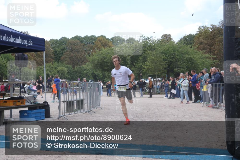 14.09.2025 - Stadtparktriathlon Strokosch-Dieckow http://msf.ph/oto/8900624 14.09.2025 14:39:26 Ziel 1549, 1561, 1720 meine-sportfotos.de