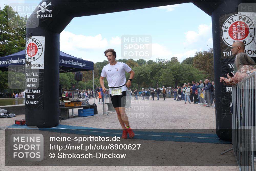 14.09.2025 - Stadtparktriathlon Strokosch-Dieckow http://msf.ph/oto/8900627 14.09.2025 14:39:27 Ziel 1549, 1561, 1720 meine-sportfotos.de