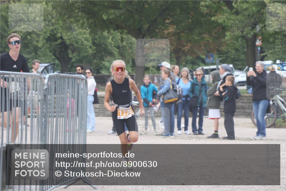 14.09.2025 - Stadtparktriathlon Strokosch-Dieckow http://msf.ph/oto/8900630 14.09.2025 14:39:28 Ziel 1549, 1561, 1720 meine-sportfotos.de