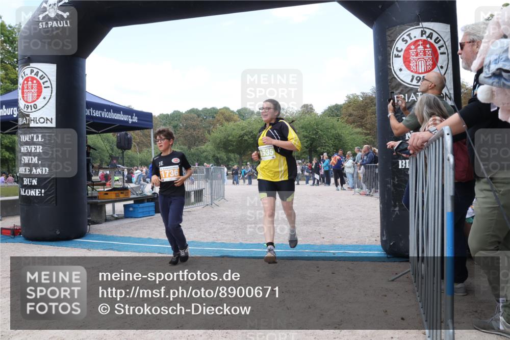 14.09.2025 - Stadtparktriathlon Strokosch-Dieckow http://msf.ph/oto/8900671 14.09.2025 14:39:45 Ziel 1535, 1701, 1736 meine-sportfotos.de