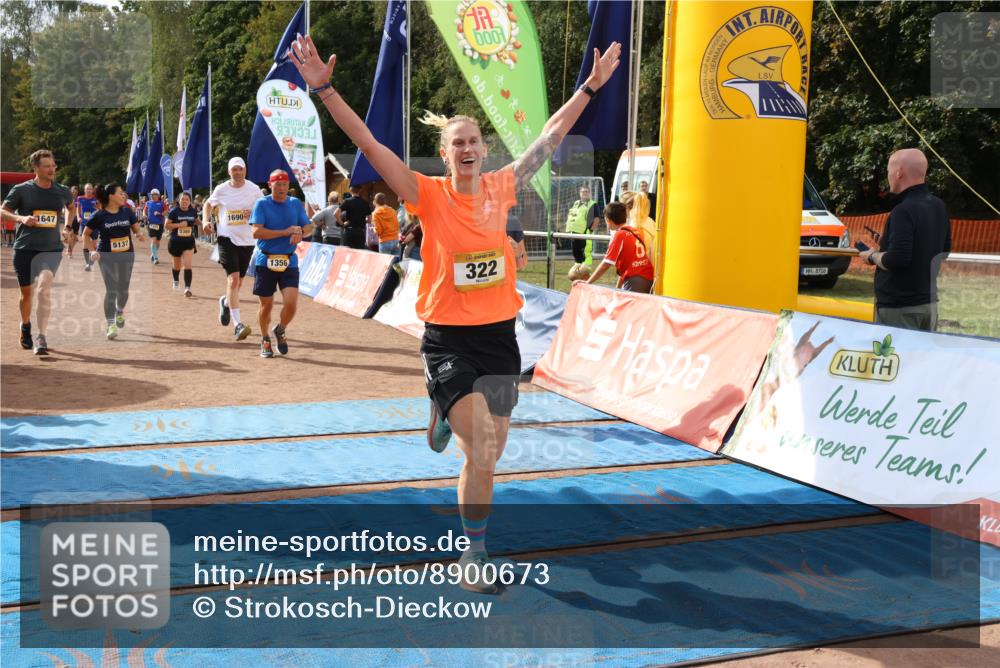 14.09.2025 - Airport Race Strokosch-Dieckow http://msf.ph/oto/8900673 14.09.2025 12:29:54 Ziel 226, 322, 1042, 1126, 1356, 1423, 1451, 1468, 1647, 1690, 1944, 4160, 4236, 4246, 5137, 5385 meine-sportfotos.de