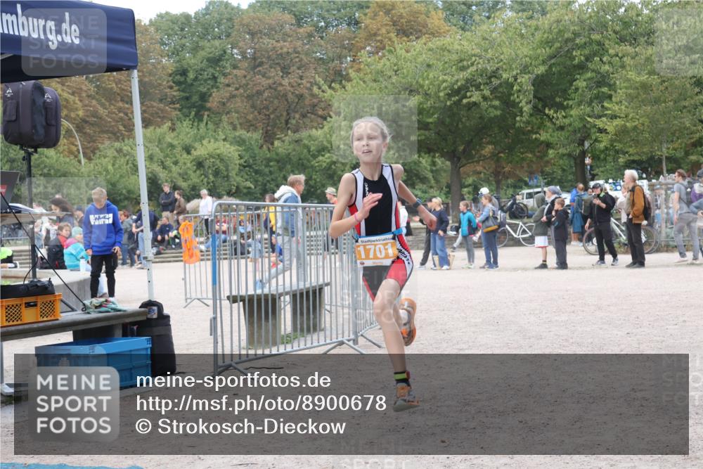 14.09.2025 - Stadtparktriathlon Strokosch-Dieckow http://msf.ph/oto/8900678 14.09.2025 14:39:52 Ziel 1701 meine-sportfotos.de