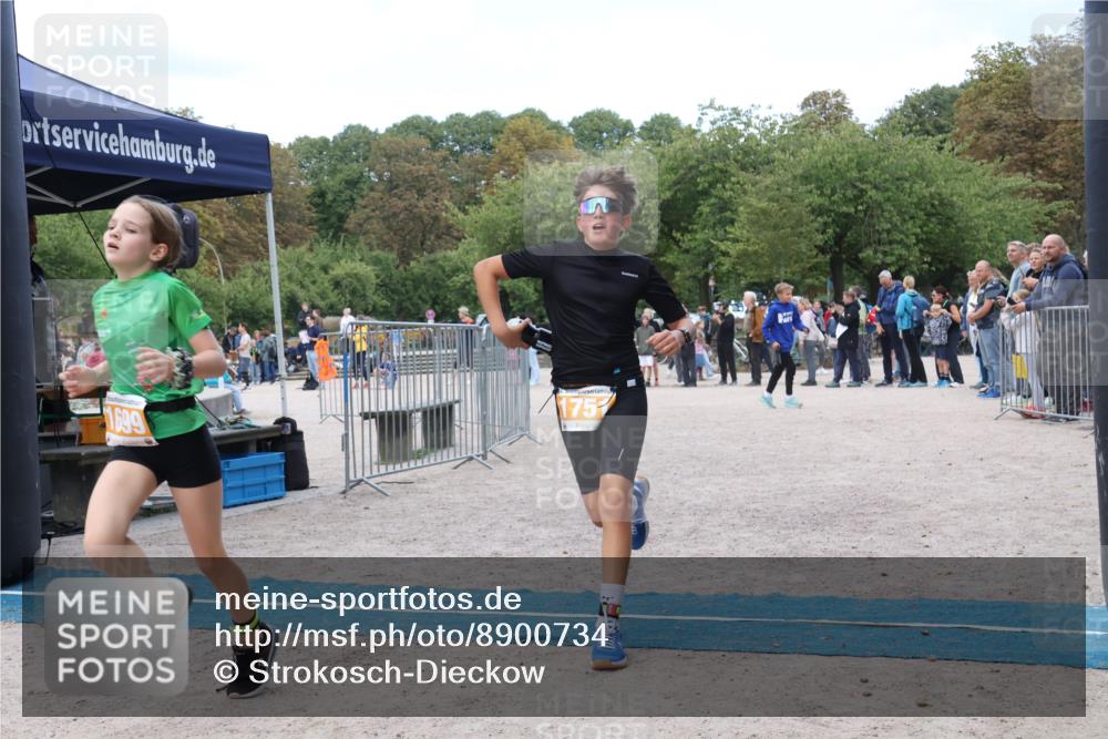 14.09.2025 - Stadtparktriathlon Strokosch-Dieckow http://msf.ph/oto/8900734 14.09.2025 14:40:20 Ziel 1699, 1751, 1778 meine-sportfotos.de