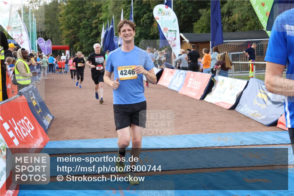 14.09.2025 - Airport Race Strokosch-Dieckow http://msf.ph/oto/8900744 14.09.2025 12:30:04 Ziel 84, 89, 226, 967, 982, 1126, 1171, 1183, 1341, 1395, 1451, 1468, 1748, 1944, 4067, 4076, 4246 meine-sportfotos.de