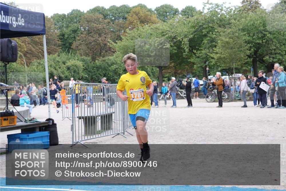 14.09.2025 - Stadtparktriathlon Strokosch-Dieckow http://msf.ph/oto/8900746 14.09.2025 14:40:36 Ziel 1694, 1696, 1781 meine-sportfotos.de