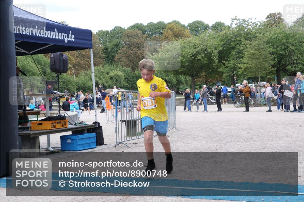 14.09.2025 - Stadtparktriathlon Strokosch-Dieckow http://msf.ph/oto/8900748 14.09.2025 14:40:36 Ziel 1694, 1696, 1781 meine-sportfotos.de