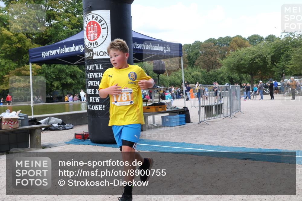 14.09.2025 - Stadtparktriathlon Strokosch-Dieckow http://msf.ph/oto/8900755 14.09.2025 14:40:37 Ziel 1694, 1696, 1781 meine-sportfotos.de