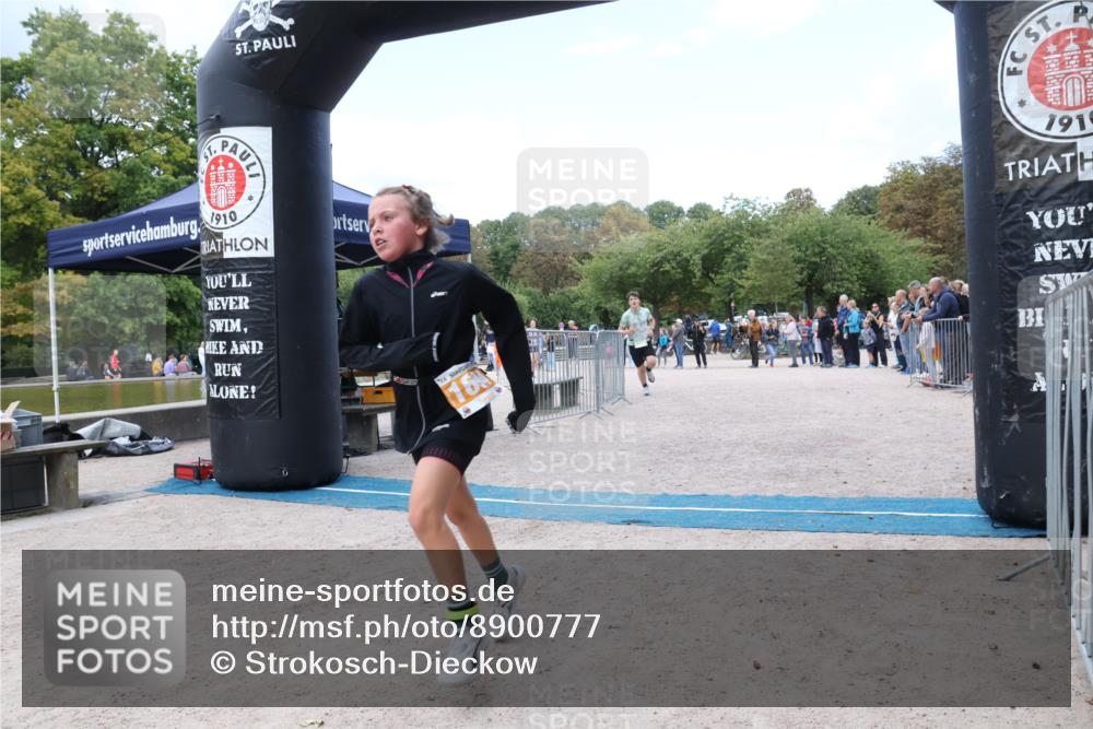 14.09.2025 - Stadtparktriathlon Strokosch-Dieckow http://msf.ph/oto/8900777 14.09.2025 14:40:43 Ziel 1455, 1474, 1557, 1694, 1696, 1791 meine-sportfotos.de