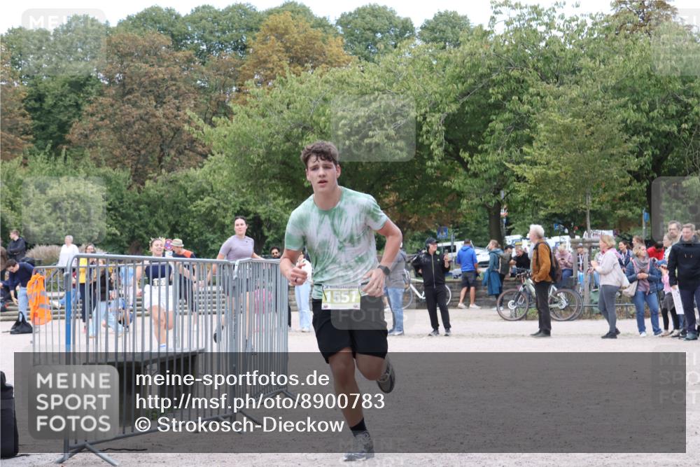 14.09.2025 - Stadtparktriathlon Strokosch-Dieckow http://msf.ph/oto/8900783 14.09.2025 14:40:44 Ziel 1455, 1474, 1557, 1694, 1696, 1791 meine-sportfotos.de