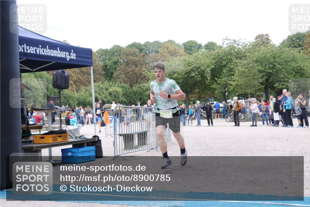 14.09.2025 - Stadtparktriathlon Strokosch-Dieckow http://msf.ph/oto/8900785 14.09.2025 14:40:45 Ziel 1455, 1474, 1557, 1694, 1696, 1791 meine-sportfotos.de