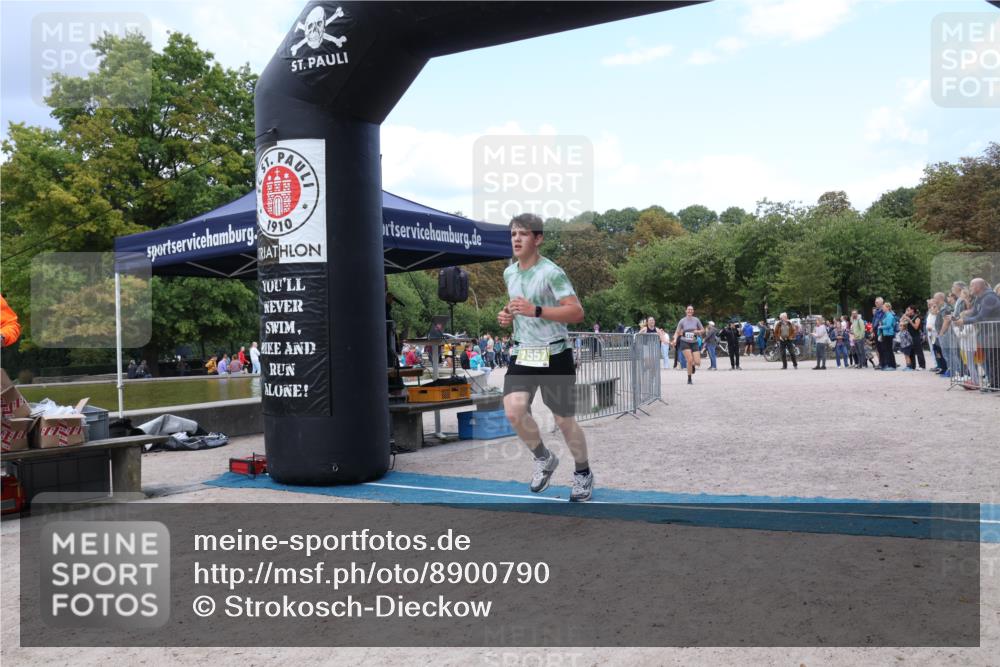 14.09.2025 - Stadtparktriathlon Strokosch-Dieckow http://msf.ph/oto/8900790 14.09.2025 14:40:45 Ziel 1455, 1474, 1557, 1694, 1696, 1791 meine-sportfotos.de