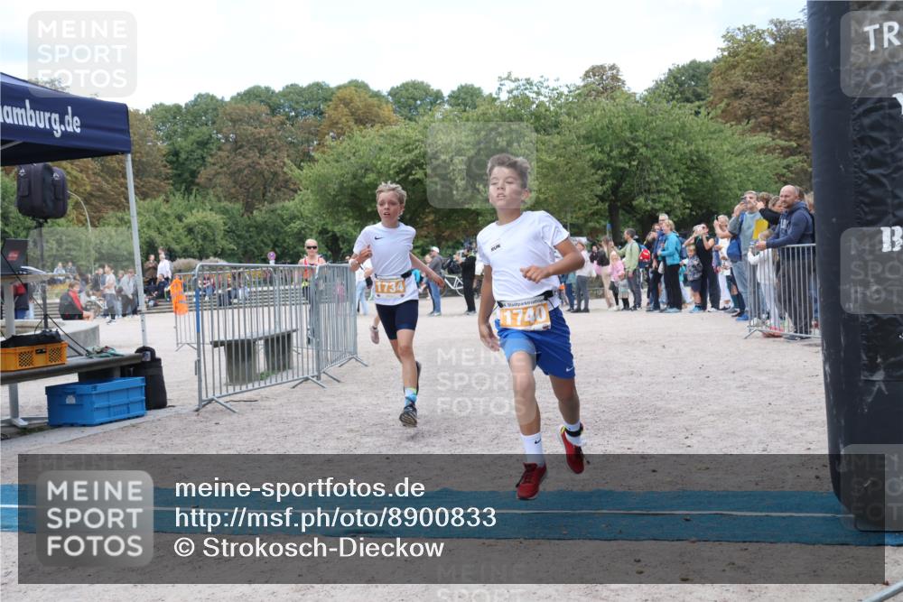 14.09.2025 - Stadtparktriathlon Strokosch-Dieckow http://msf.ph/oto/8900833 14.09.2025 14:41:09 Ziel 1727, 1740, 1804, 1865 meine-sportfotos.de