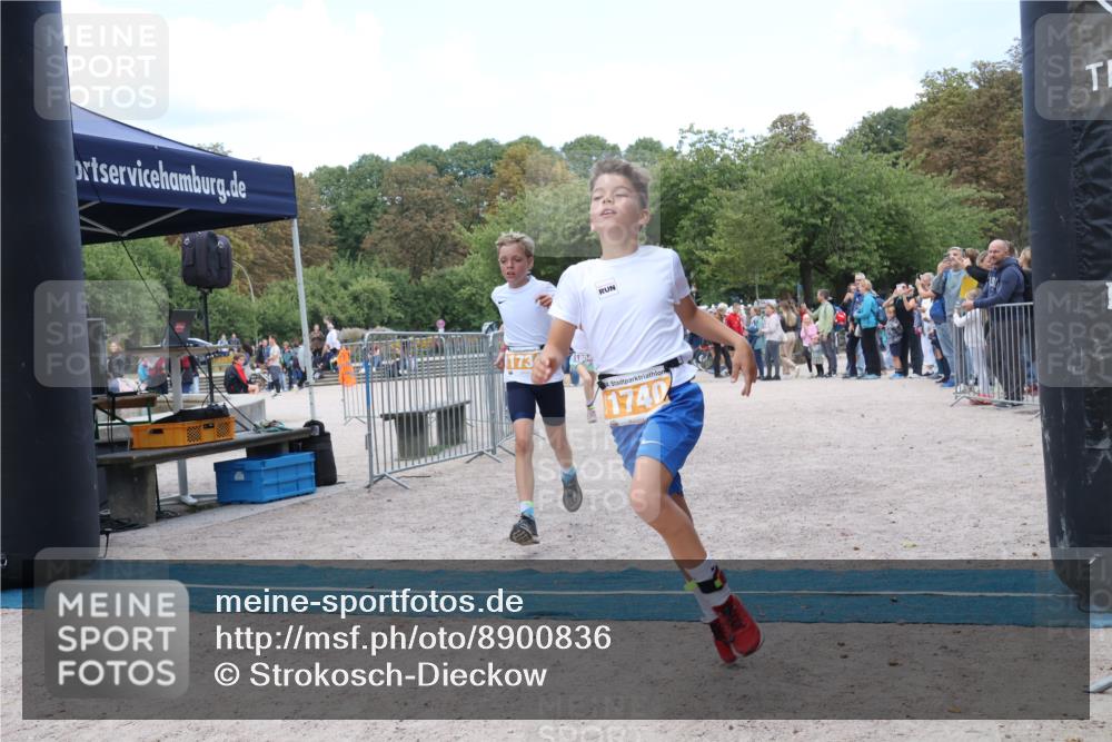 14.09.2025 - Stadtparktriathlon Strokosch-Dieckow http://msf.ph/oto/8900836 14.09.2025 14:41:09 Ziel 1727, 1740, 1804, 1865 meine-sportfotos.de