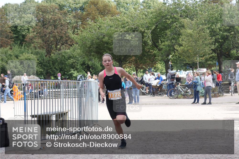 14.09.2025 - Stadtparktriathlon Strokosch-Dieckow http://msf.ph/oto/8900884 14.09.2025 14:41:56 Ziel 1722 meine-sportfotos.de