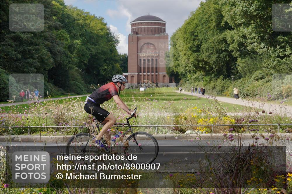 14.09.2025 - Stadtparktriathlon Michael Burmester http://msf.ph/oto/8900907 14.09.2025 13:09:29 Radfahren 1343, 1351, 1441, 1454, 1479, 1492 meine-sportfotos.de