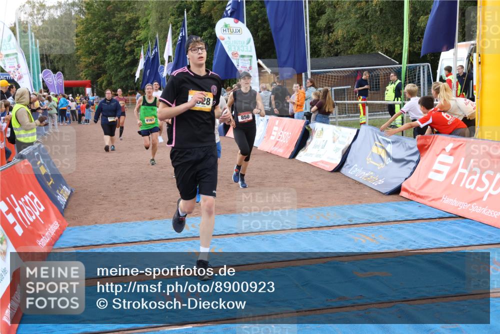 14.09.2025 - Airport Race Strokosch-Dieckow http://msf.ph/oto/8900923 14.09.2025 12:30:18 Ziel 11, 355, 600, 850, 1328, 1755, 1969, 2086, 4167 meine-sportfotos.de