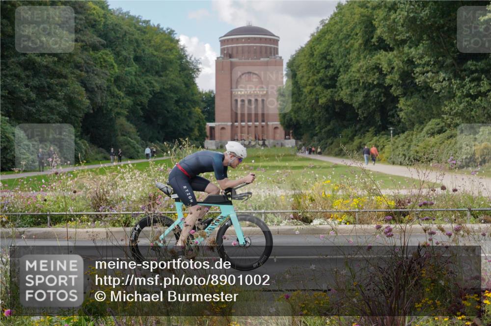 14.09.2025 - Stadtparktriathlon Michael Burmester http://msf.ph/oto/8901002 14.09.2025 13:10:35 Radfahren 1331, 1341, 1342, 1414, 1489, 1510, 1519 meine-sportfotos.de