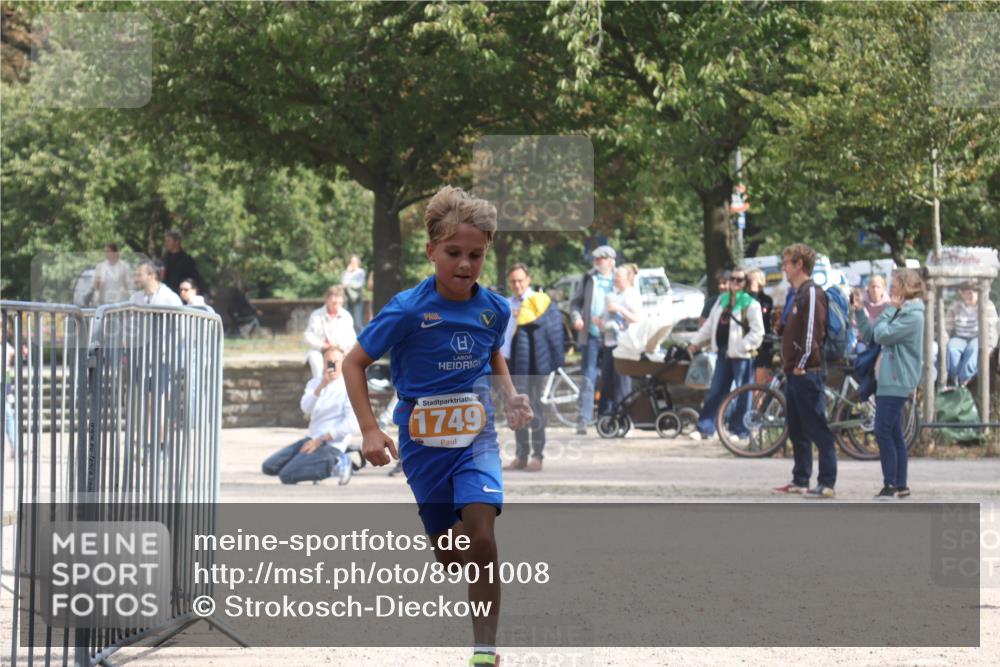 14.09.2025 - Stadtparktriathlon Strokosch-Dieckow http://msf.ph/oto/8901008 14.09.2025 14:43:21 Ziel 1749 meine-sportfotos.de