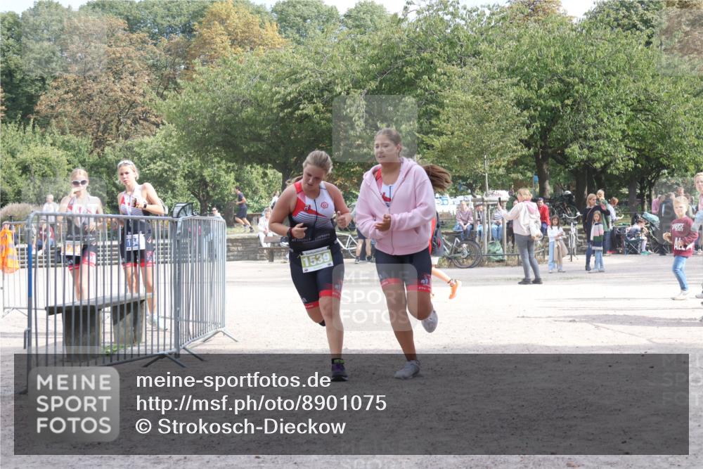 14.09.2025 - Stadtparktriathlon Strokosch-Dieckow http://msf.ph/oto/8901075 14.09.2025 14:44:15 Ziel 1539 meine-sportfotos.de