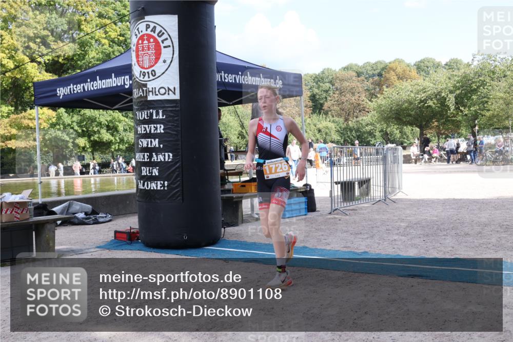 14.09.2025 - Stadtparktriathlon Strokosch-Dieckow http://msf.ph/oto/8901108 14.09.2025 14:45:24 Ziel 1726 meine-sportfotos.de