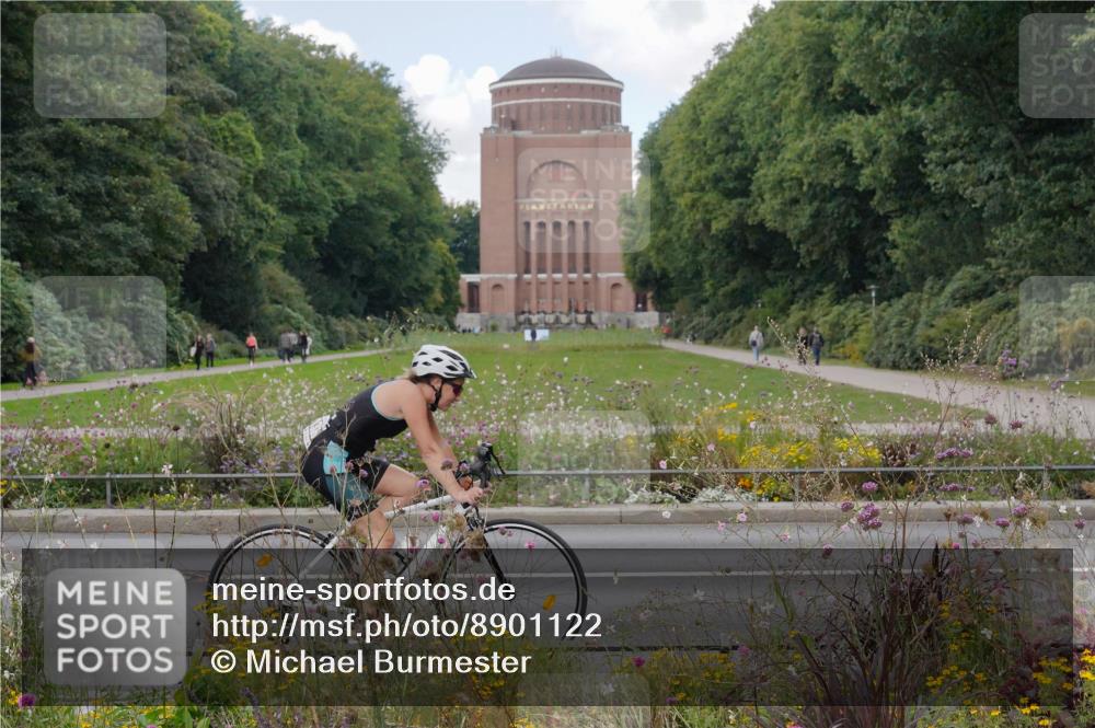 14.09.2025 - Stadtparktriathlon Michael Burmester http://msf.ph/oto/8901122 14.09.2025 13:12:09 Radfahren 1275, 1326, 1394, 1429, 1465, 1472, 1545, 1558 meine-sportfotos.de