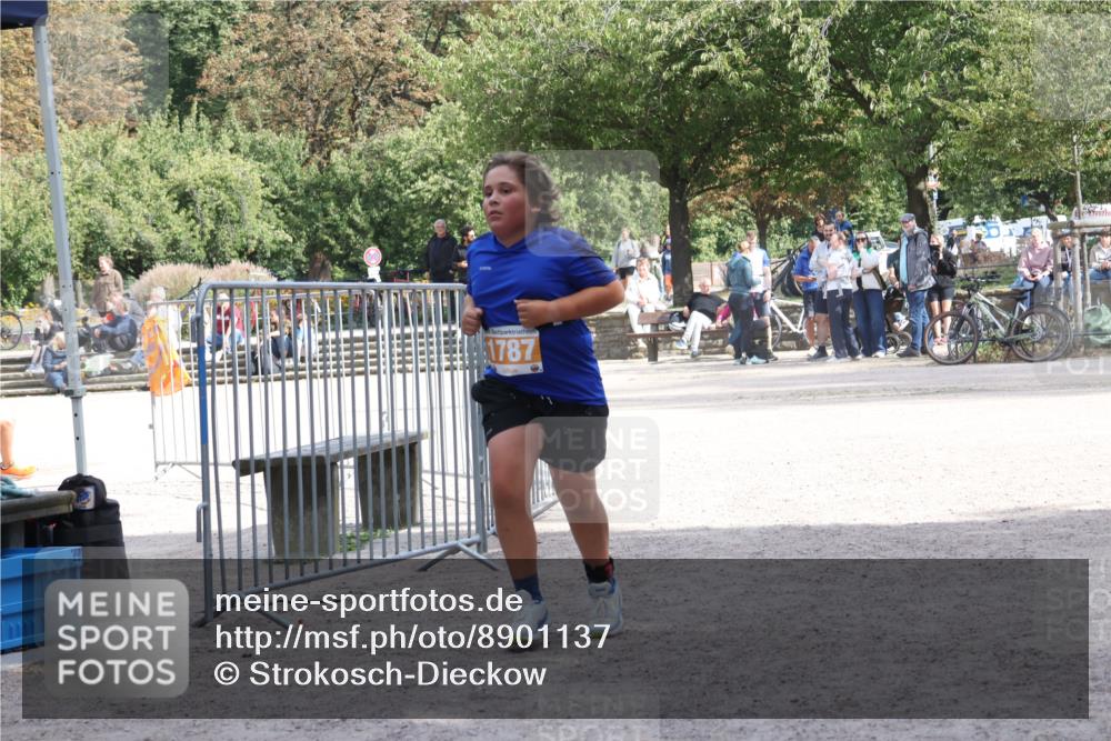 14.09.2025 - Stadtparktriathlon Strokosch-Dieckow http://msf.ph/oto/8901137 14.09.2025 14:47:15 Ziel 1787 meine-sportfotos.de