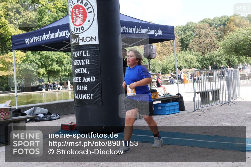 14.09.2025 - Stadtparktriathlon Strokosch-Dieckow http://msf.ph/oto/8901153 14.09.2025 14:47:18 Ziel 1787 meine-sportfotos.de