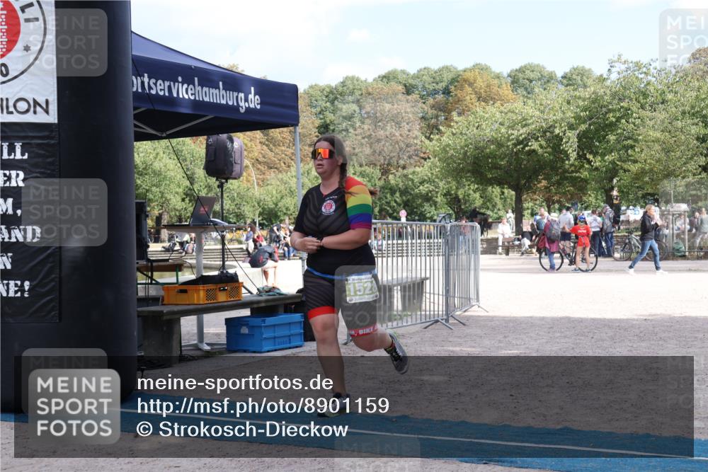 14.09.2025 - Stadtparktriathlon Strokosch-Dieckow http://msf.ph/oto/8901159 14.09.2025 14:49:19 Ziel 1528 meine-sportfotos.de