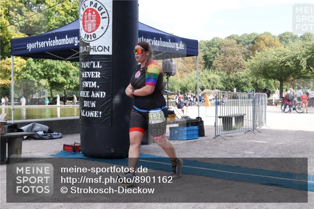14.09.2025 - Stadtparktriathlon Strokosch-Dieckow http://msf.ph/oto/8901162 14.09.2025 14:49:20 Ziel 1528 meine-sportfotos.de