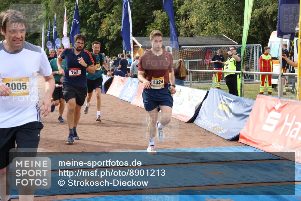 14.09.2025 - Airport Race Strokosch-Dieckow http://msf.ph/oto/8901213 14.09.2025 12:30:58 Ziel 48, 162, 732, 892, 1324, 1389, 1597, 2005, 4274, 5072 meine-sportfotos.de