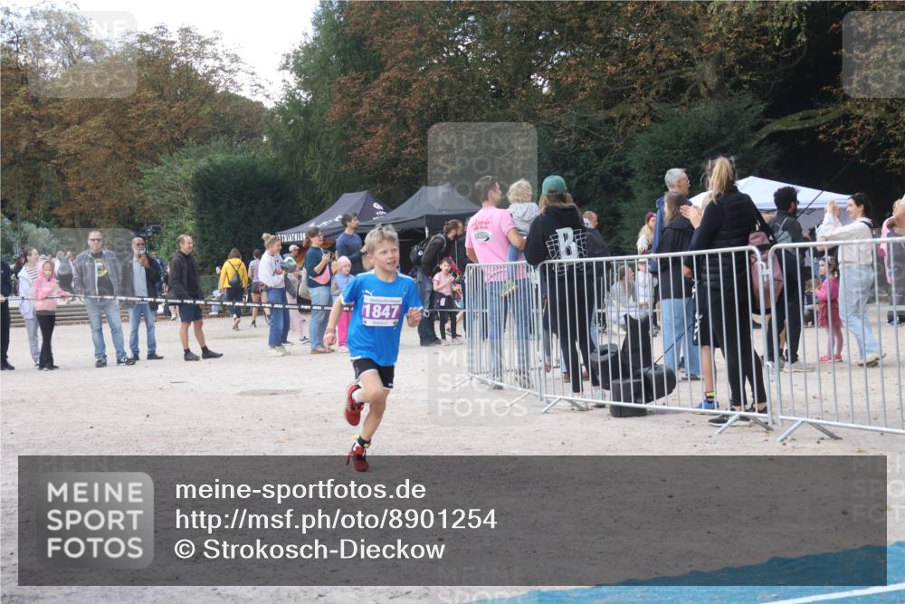 14.09.2025 - Stadtparktriathlon Strokosch-Dieckow http://msf.ph/oto/8901254 14.09.2025 15:02:21 Ziel 1842, 1847, 1858 meine-sportfotos.de