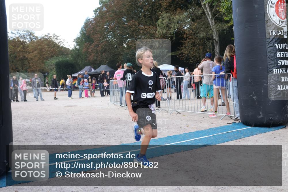 14.09.2025 - Stadtparktriathlon Strokosch-Dieckow http://msf.ph/oto/8901282 14.09.2025 15:02:43 Ziel 1844, 1861 meine-sportfotos.de