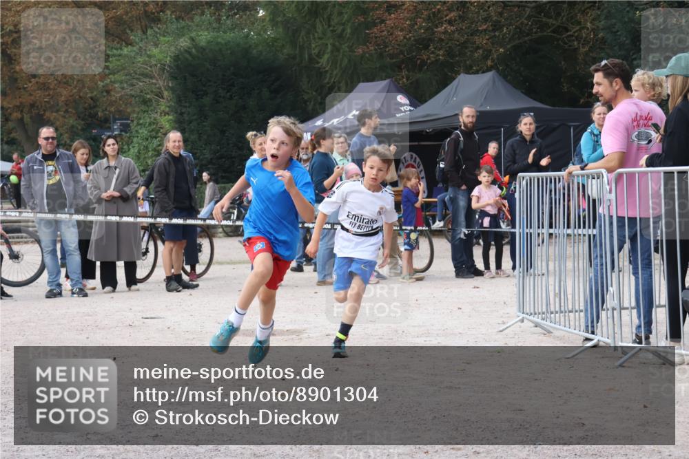14.09.2025 - Stadtparktriathlon Strokosch-Dieckow http://msf.ph/oto/8901304 14.09.2025 15:02:58 Ziel 1830, 1850, 1852 meine-sportfotos.de