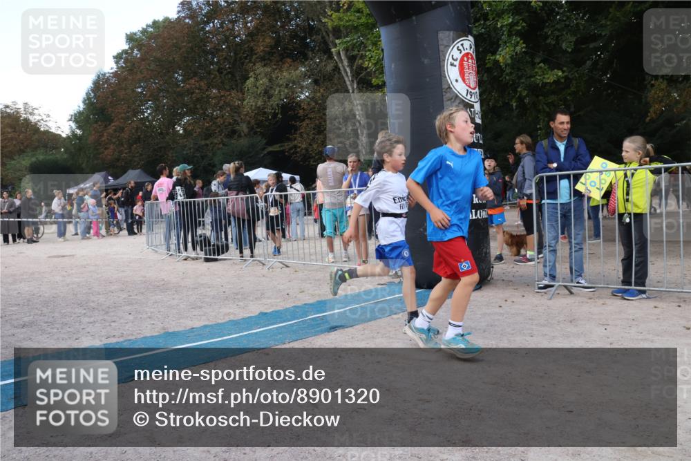14.09.2025 - Stadtparktriathlon Strokosch-Dieckow http://msf.ph/oto/8901320 14.09.2025 15:03:00 Ziel 1850, 1852 meine-sportfotos.de