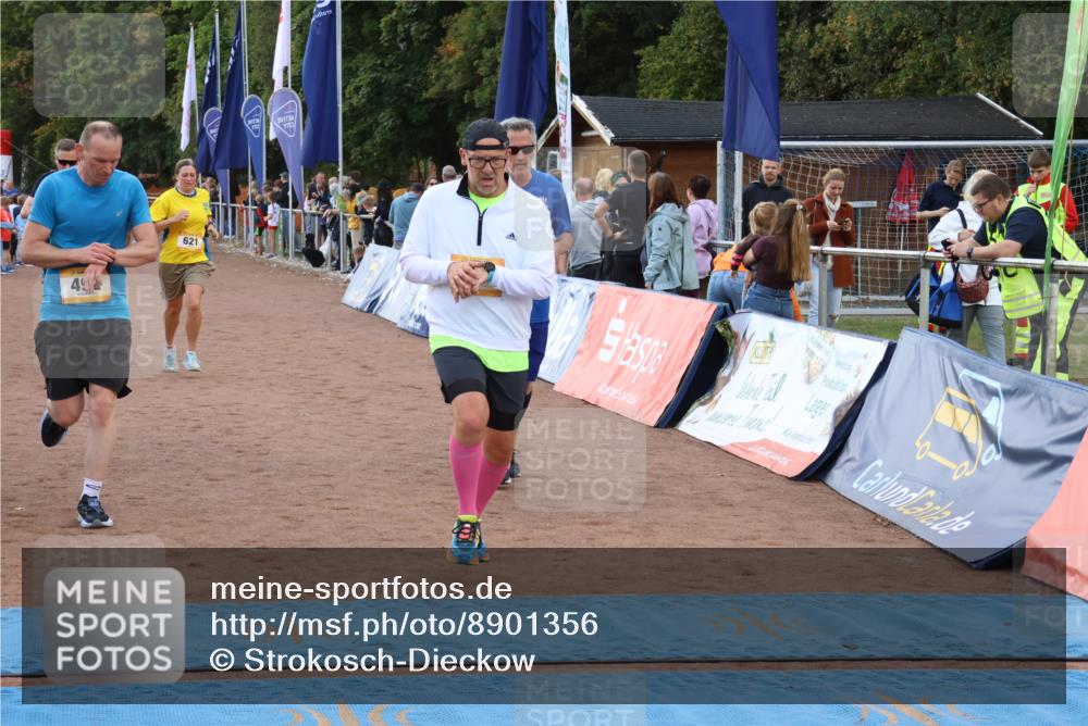 14.09.2025 - Airport Race Strokosch-Dieckow http://msf.ph/oto/8901356 14.09.2025 12:31:24 Ziel 492, 621, 1559, 1560, 1726, 4085 meine-sportfotos.de