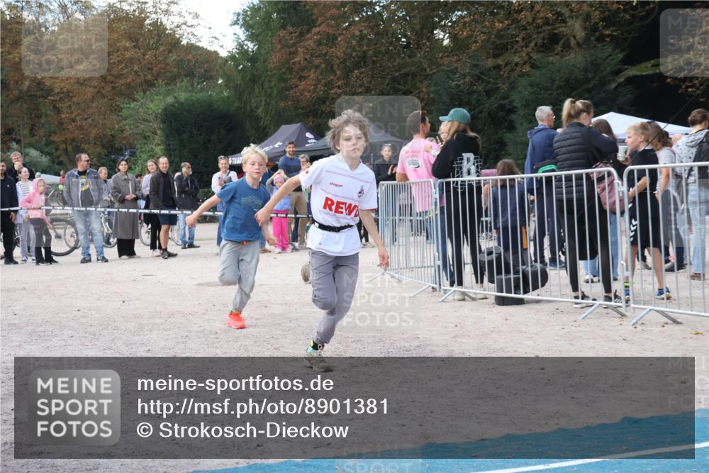 14.09.2025 - Stadtparktriathlon Strokosch-Dieckow http://msf.ph/oto/8901381 14.09.2025 15:03:26 Ziel 1815, 1818, 1840, 1863 meine-sportfotos.de