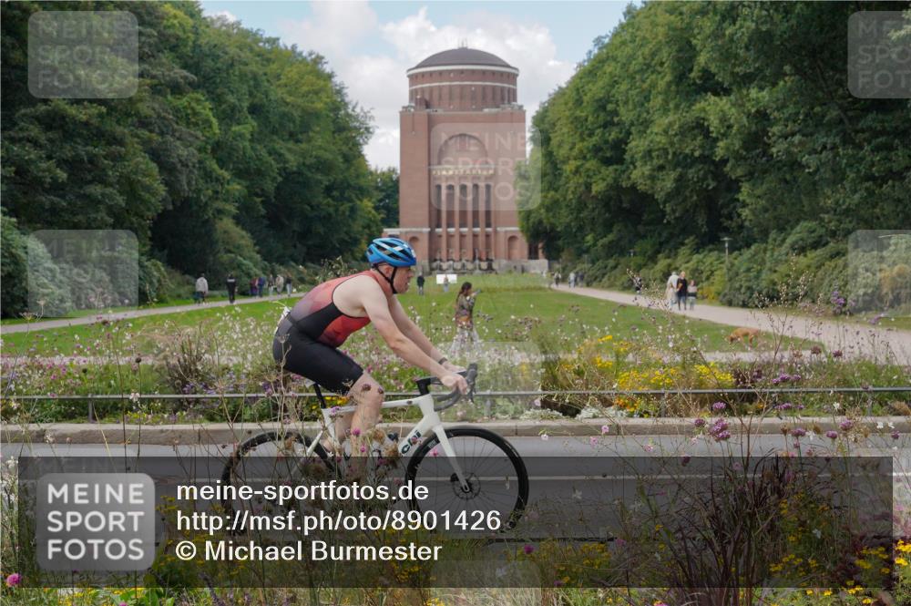 14.09.2025 - Stadtparktriathlon Michael Burmester http://msf.ph/oto/8901426 14.09.2025 13:15:17 Radfahren 1451, 1456, 1471, 1514, 1538 meine-sportfotos.de