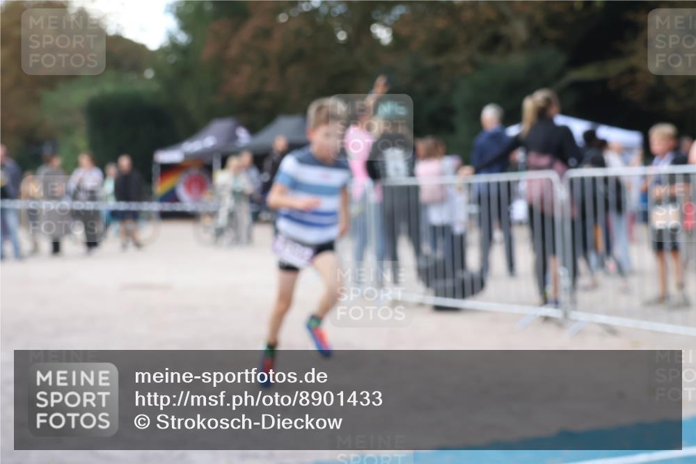 14.09.2025 - Stadtparktriathlon Strokosch-Dieckow http://msf.ph/oto/8901433 14.09.2025 15:03:45 Ziel 1832 meine-sportfotos.de