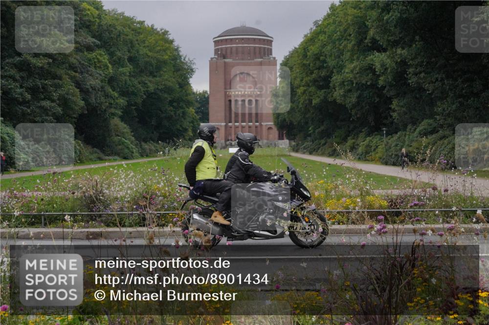 14.09.2025 - Stadtparktriathlon Michael Burmester http://msf.ph/oto/8901434 14.09.2025 09:25:07 Radfahren 502 meine-sportfotos.de