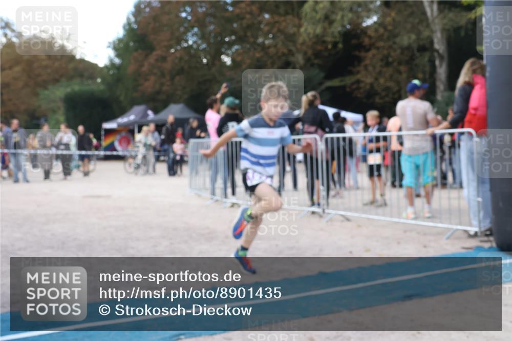 14.09.2025 - Stadtparktriathlon Strokosch-Dieckow http://msf.ph/oto/8901435 14.09.2025 15:03:46 Ziel 1832 meine-sportfotos.de