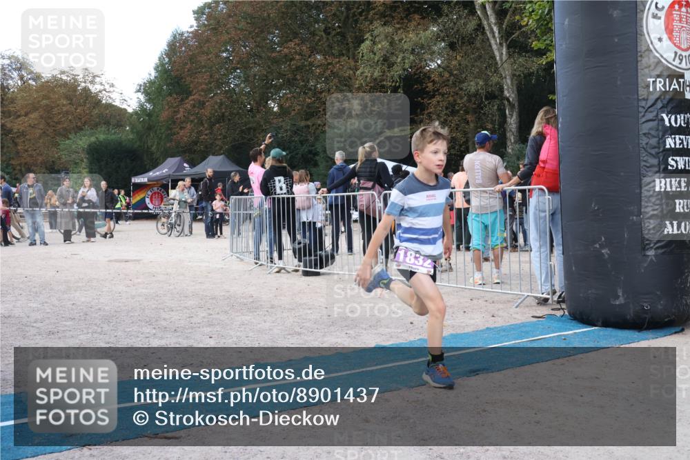 14.09.2025 - Stadtparktriathlon Strokosch-Dieckow http://msf.ph/oto/8901437 14.09.2025 15:03:46 Ziel 1832 meine-sportfotos.de