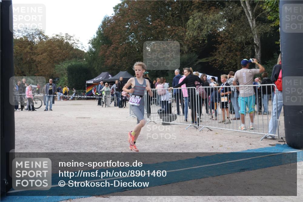 14.09.2025 - Stadtparktriathlon Strokosch-Dieckow http://msf.ph/oto/8901460 14.09.2025 15:04:00 Ziel 1796, 1807 meine-sportfotos.de
