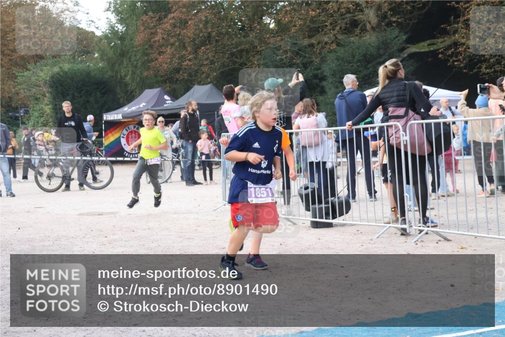 14.09.2025 - Stadtparktriathlon Strokosch-Dieckow http://msf.ph/oto/8901490 14.09.2025 15:04:17 Ziel 1802, 1820, 1828, 1834, 1845, 1851 meine-sportfotos.de