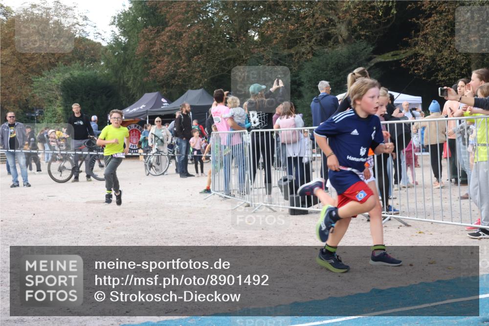 14.09.2025 - Stadtparktriathlon Strokosch-Dieckow http://msf.ph/oto/8901492 14.09.2025 15:04:17 Ziel 1802, 1820, 1828, 1834, 1845, 1851 meine-sportfotos.de