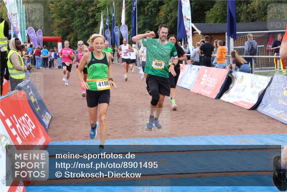 14.09.2025 - Airport Race Strokosch-Dieckow http://msf.ph/oto/8901495 14.09.2025 12:31:46 Ziel 400, 511, 906, 1339, 1447, 1454, 1463, 1785, 1798, 2077, 2155, 2162, 4013, 4180 meine-sportfotos.de