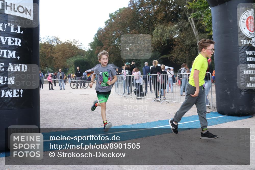 14.09.2025 - Stadtparktriathlon Strokosch-Dieckow http://msf.ph/oto/8901505 14.09.2025 15:04:20 Ziel 1422, 1802, 1820, 1821, 1828, 1845, 1851 meine-sportfotos.de