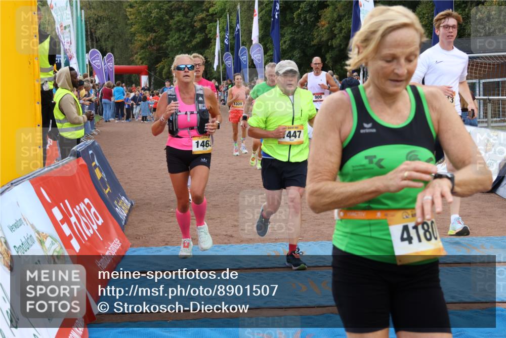 14.09.2025 - Airport Race Strokosch-Dieckow http://msf.ph/oto/8901507 14.09.2025 12:31:48 Ziel 101, 400, 511, 906, 1339, 1447, 1454, 1463, 1785, 1798, 2077, 2155, 2162, 4013, 4180 meine-sportfotos.de