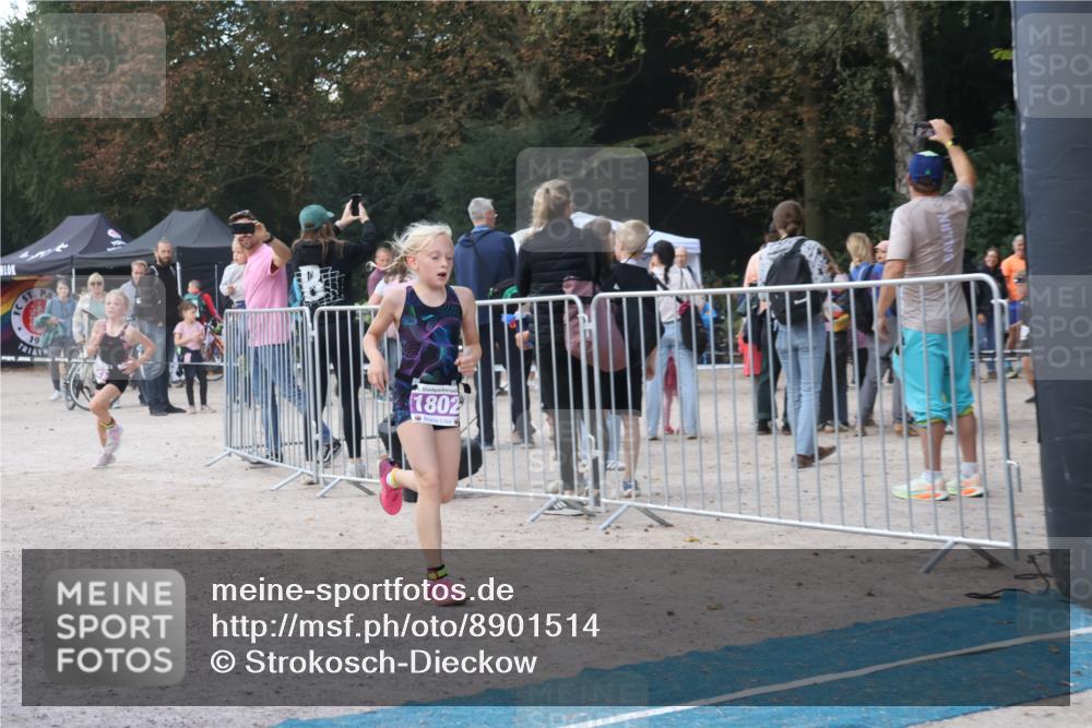 14.09.2025 - Stadtparktriathlon Strokosch-Dieckow http://msf.ph/oto/8901514 14.09.2025 15:04:22 Ziel 1422, 1802, 1820, 1821, 1828, 1836, 1845, 1851 meine-sportfotos.de